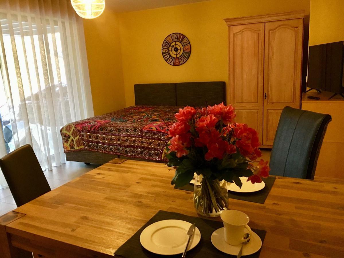 Nonnweiler Haagalm Terrasse, Garten מראה חיצוני תמונה